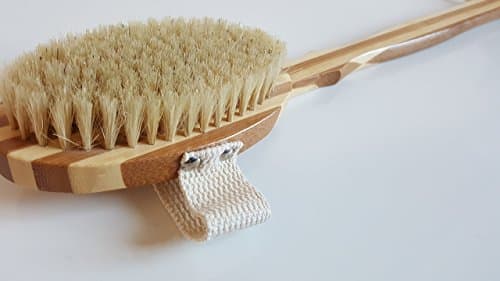 Chiku 100% Natural Bamboo Dry Body Brush - Natural bristles, Exfoliation, Blood Circulation, Detox, Reduce Cellulite &amp; Boost Lymphatic System - Radiant, soft more beautiful Skin