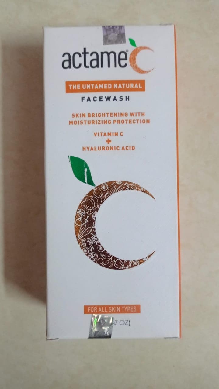 MYTYA Actame-C Vitamin C Face Wash 70-Grams (Pack Of 1)