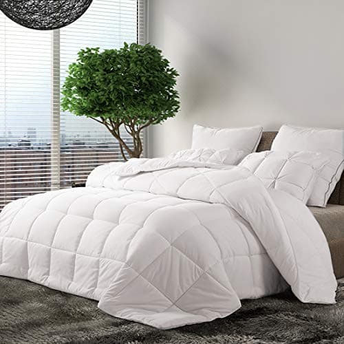 INGALIK Down Alternative King Bed Comforter,Summer Cool,Fluffy,Ultra Soft Quilted Duvet Insert with Corner Tabs,Lightweight,Machine Washable,All-Season,Hypoallergenic,White (King,102"x90")