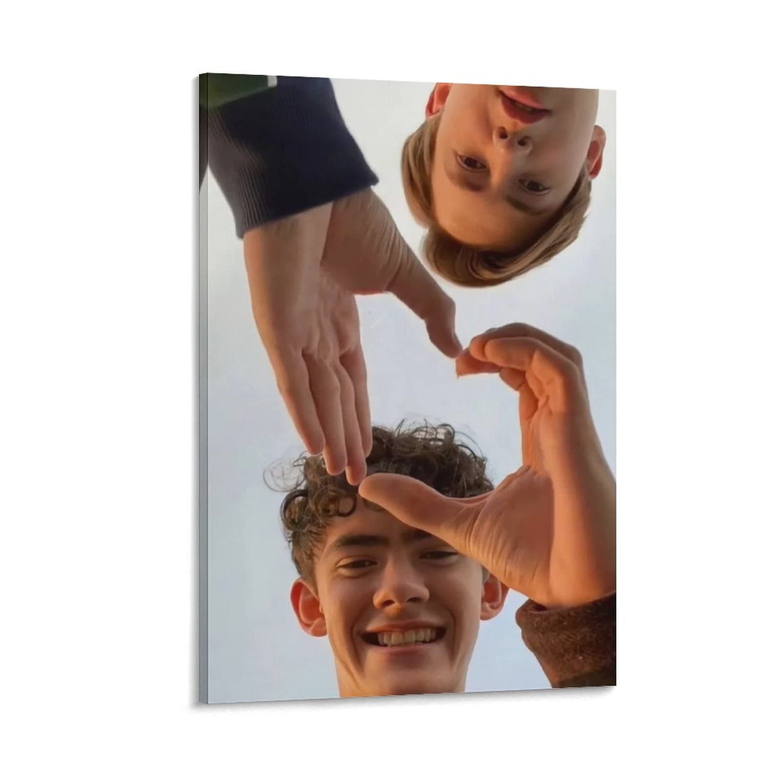 Canvas Print Gay Movie Poster Heartstopper Poster Gay Art (6) Canvas Painting Wall Art Poster for Bedroom Living Room Decor12x18inch(30x45cm)