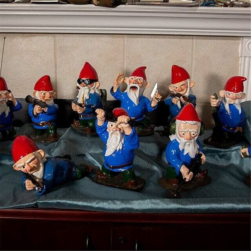 BGYVNU Army Gnomes with Gun 6Pcs - Military Garden War Gnome - Halloween Gnomes Decor Statue,Outdoor Statue Lawn Terrace Courtyard Gun Fighting Garden Gnomes