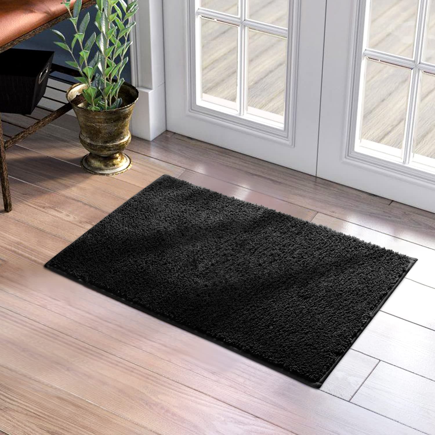 HOMEIDEASDoor Mats Indoor, 17"x29" Super Absorbent Non Slip Rugs for Entryway, Front Back Welcome Doormat Dirt Trapper (Black)