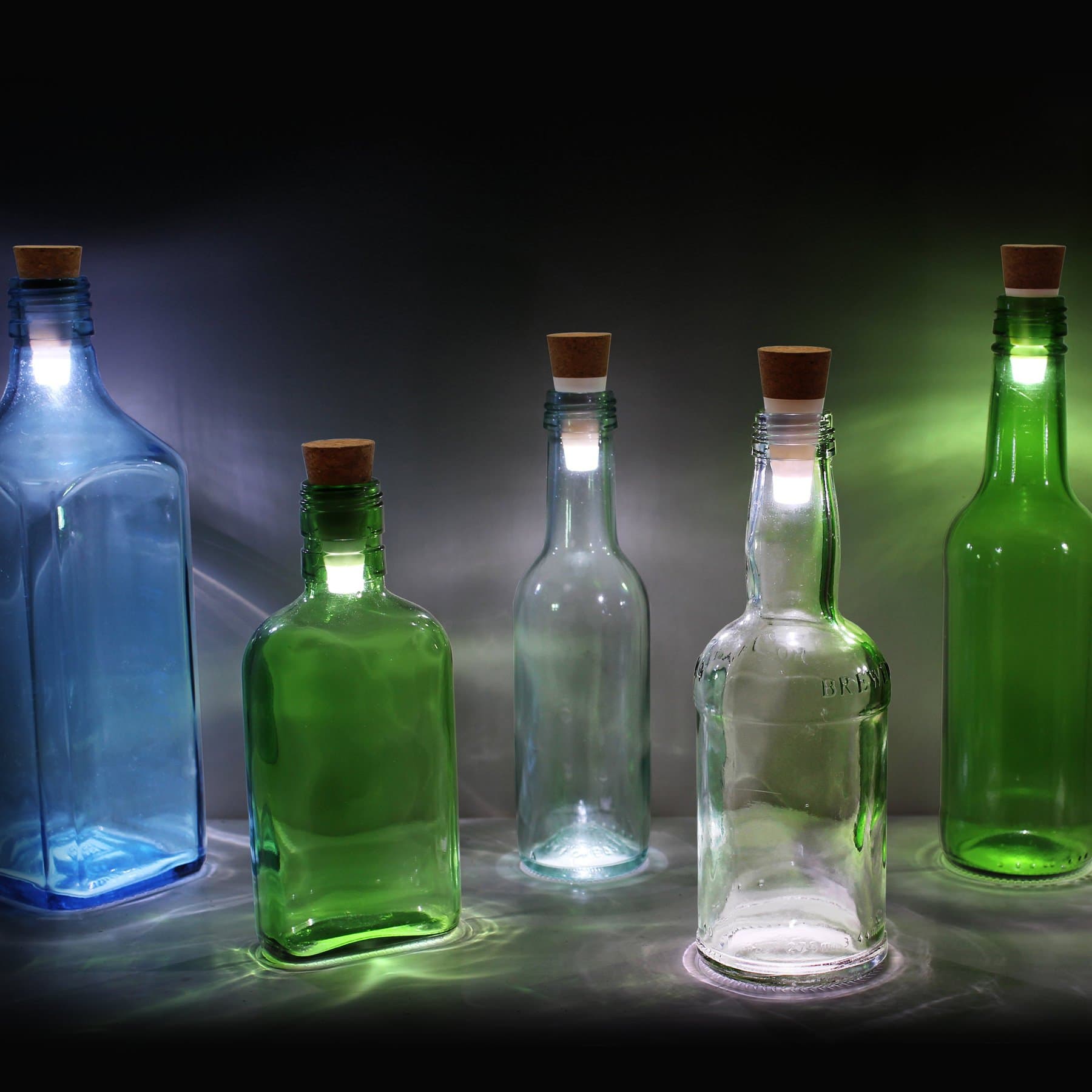 Suck UK Rechargeable Cork LED Bottle Lights | USB White Color Light for Wine Bottles & Jars Mood | Unique Home Decor | Recycle Empty Bottles to Party Lights | Novelty Gift for Light Lovers - 1 Pack