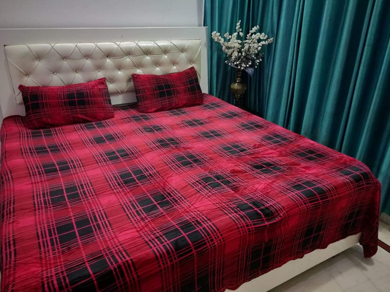 Magnetic Shadow Velvet 200 TC Bedsheet (Double_Blue)