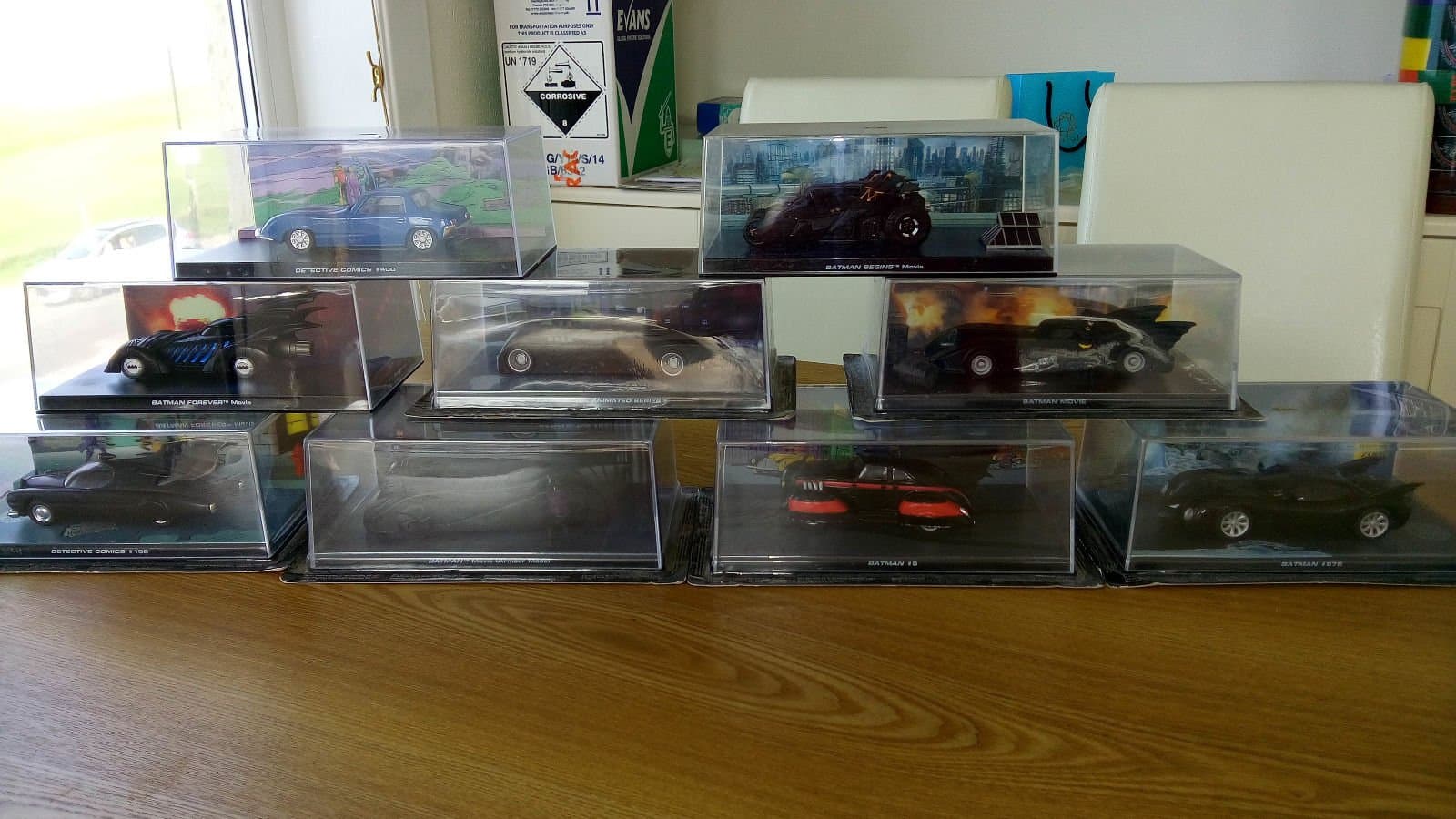 DC BATMAN AUTOMOBILIA FIGURINE COLLECTION MAGAZINE SPECIAL ARKHAM KNIGHT BATMOBILE by Eaglemoss Publications