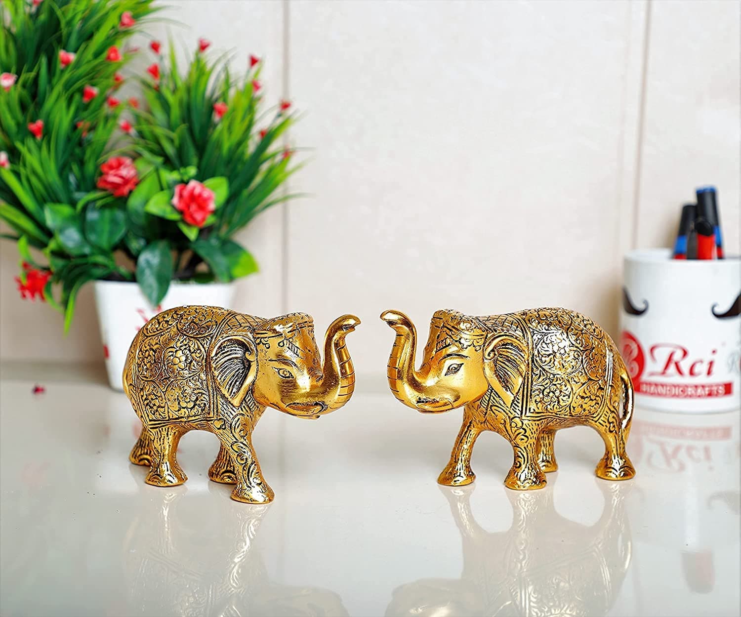 Jtku Handicraft Metal Elephant Statue Small Size Gold Polish Decorate for Your Home,Office Table Decorative & Gift Article,Animal Showpiece Figurines (Pack of 1)