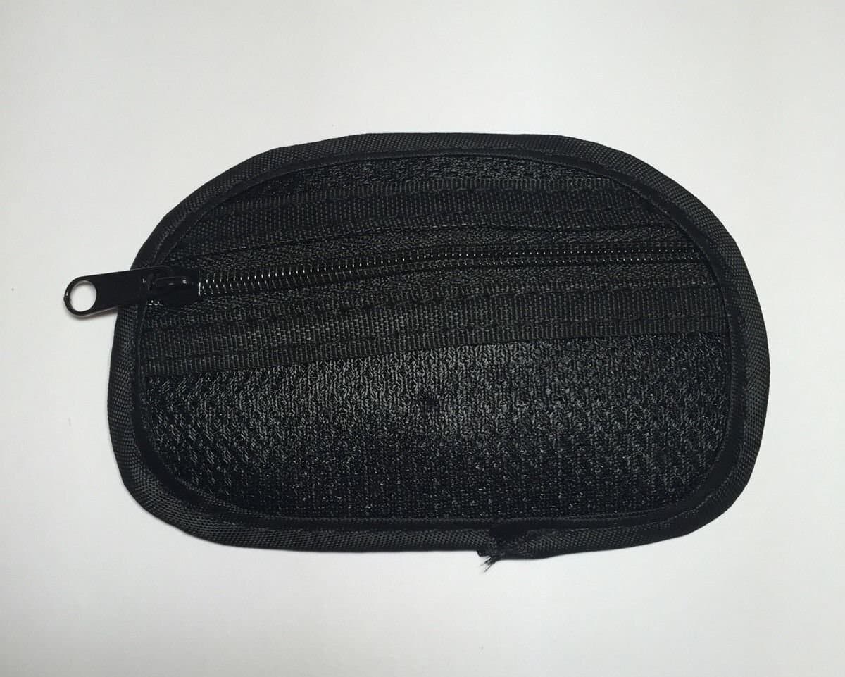 Zipper pouch for inside Bose headphones