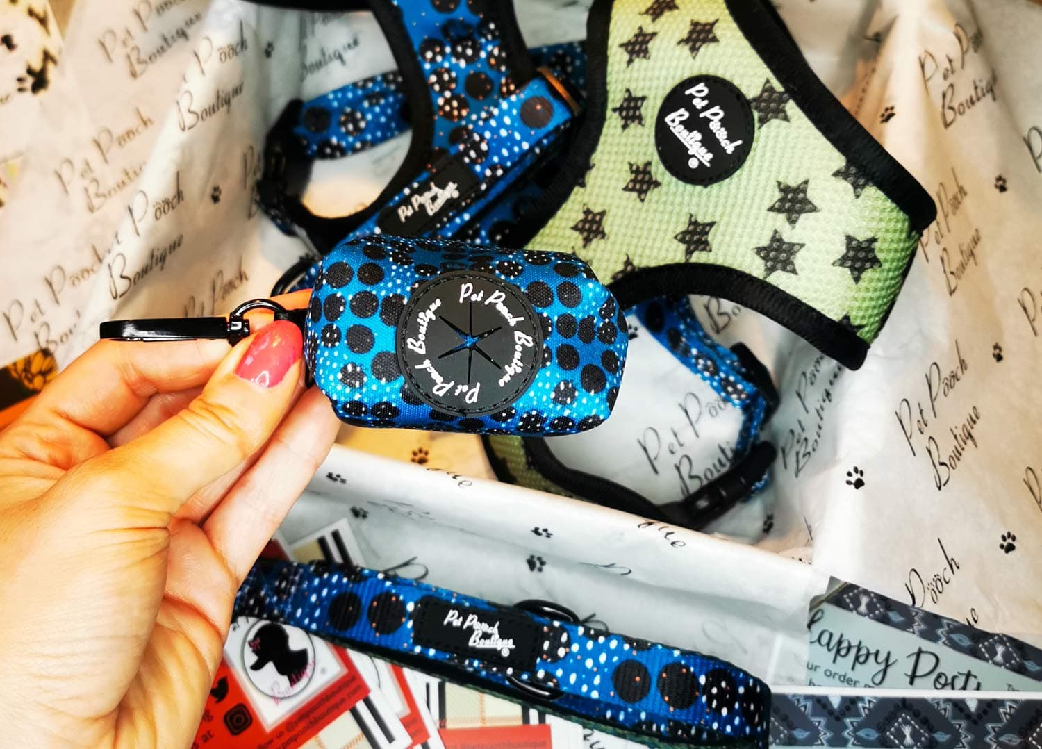 Pet Pooch Boutique Royal Rock Star Poo Bag Holder, One Size, 0.2 kg