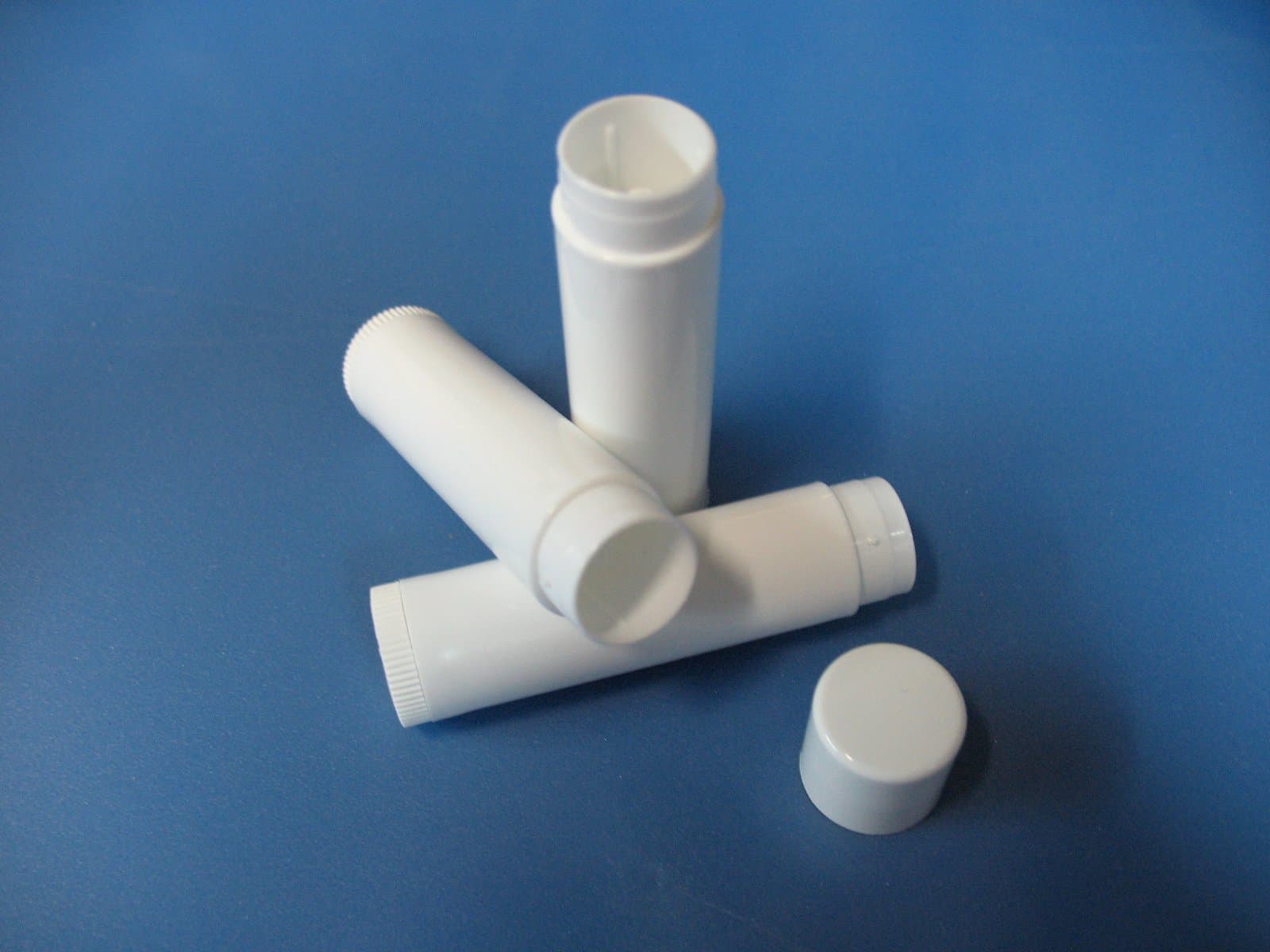 50 Lip Balm Tubes with Caps (WHITE) NEW