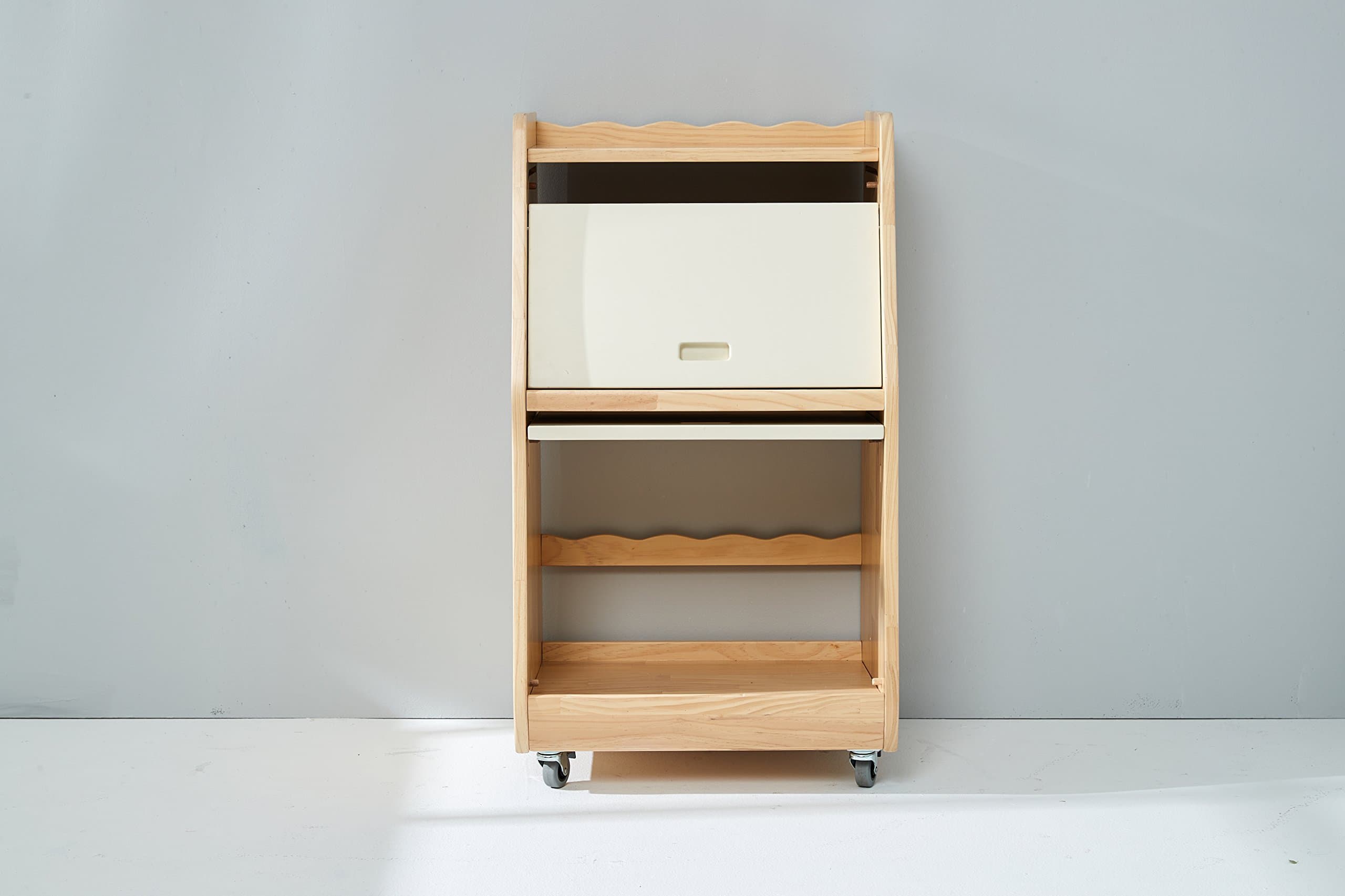 Mesas Illa Multi-Purpose Shelf Book Cookie Ssteller 100% Solid Wood Bookcase, Natural