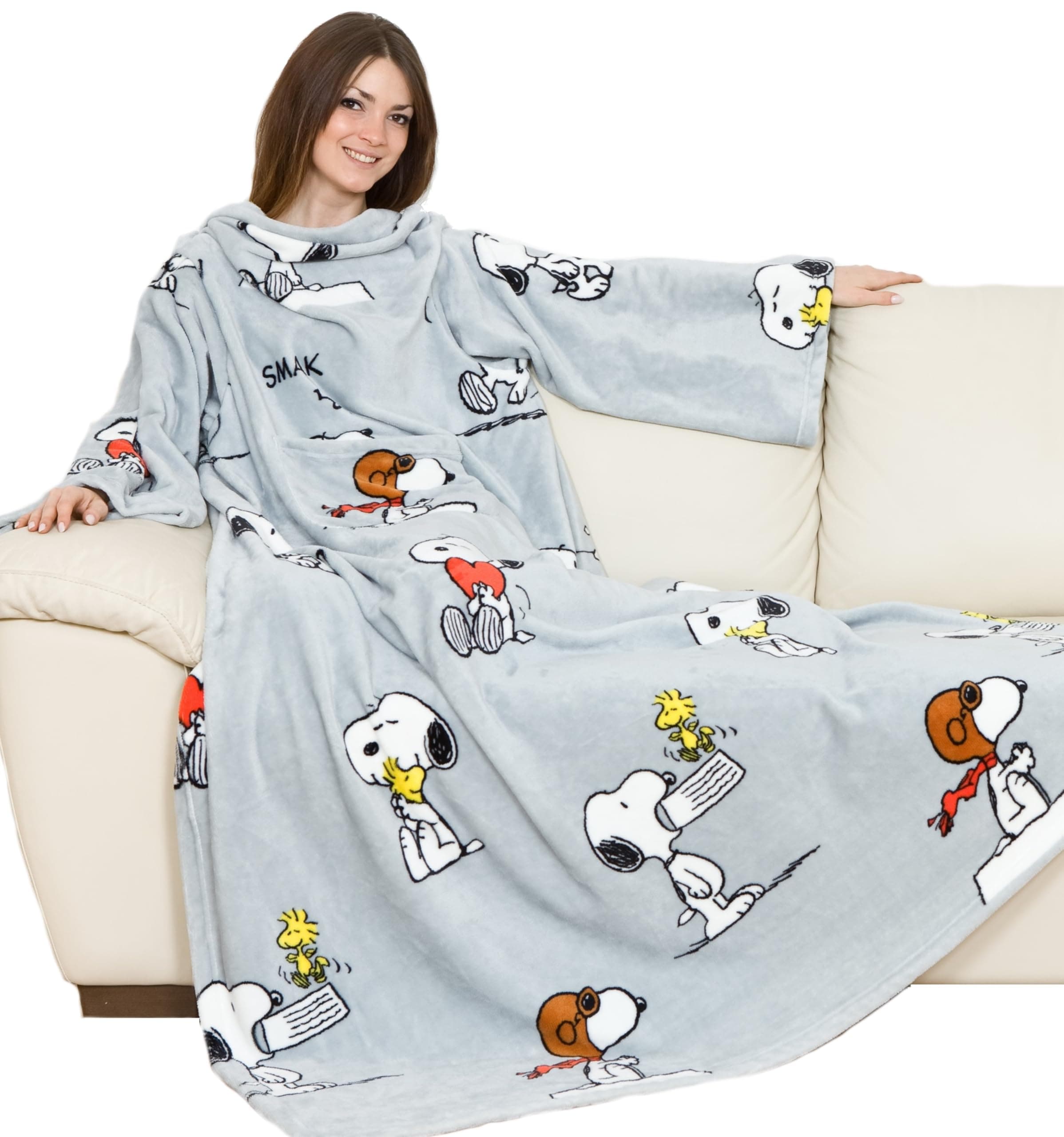 Kanguru Snoopy Blanket with Sleeves, 180 x 140 cm, Sofa Cuddly Blanket for Dressing with Central Pocket, Soft Flannel Microfibre, Portable TV Bedspread