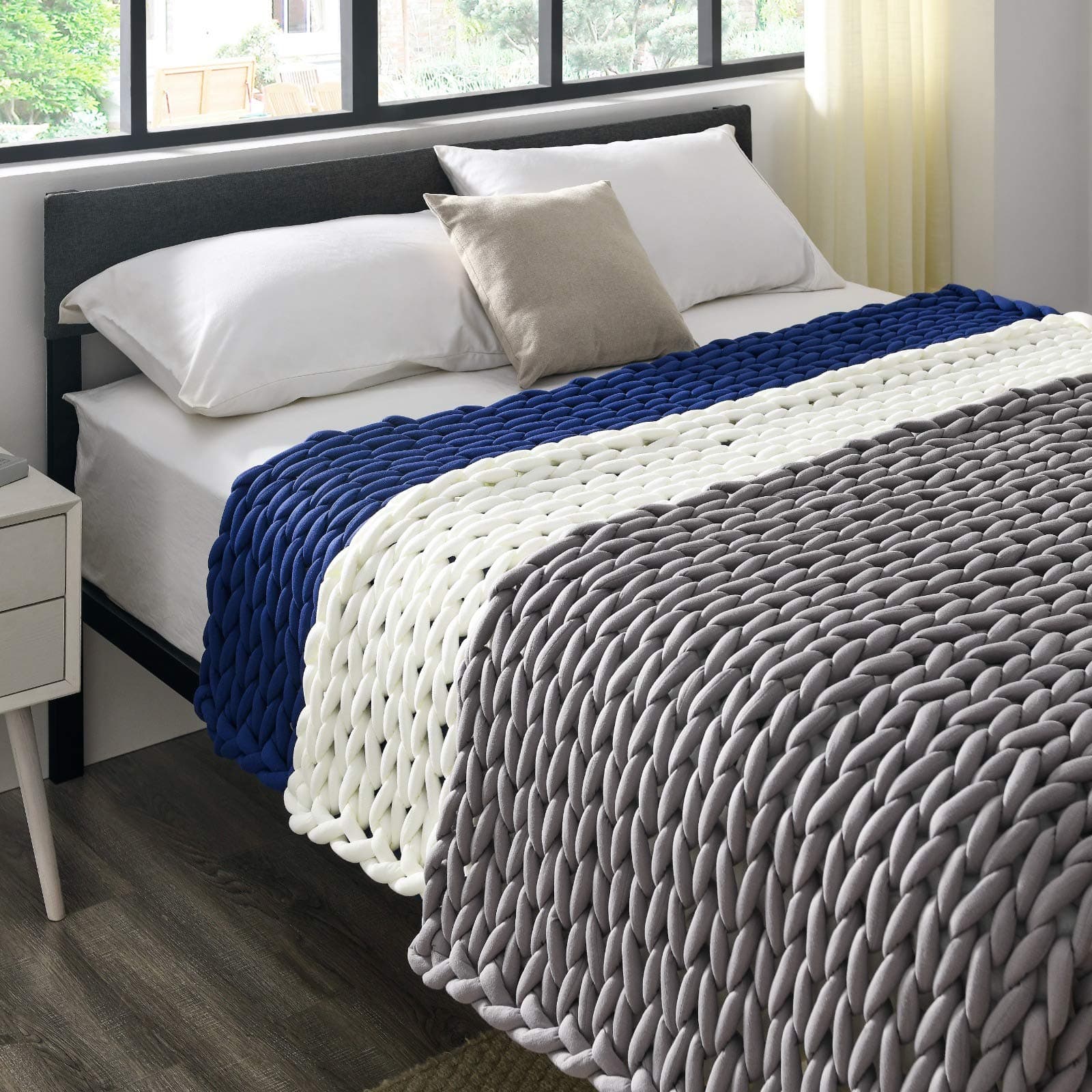 BlanQuil Lite Wool Blanket in Smokey Grey (Lite - Smokey Grey)