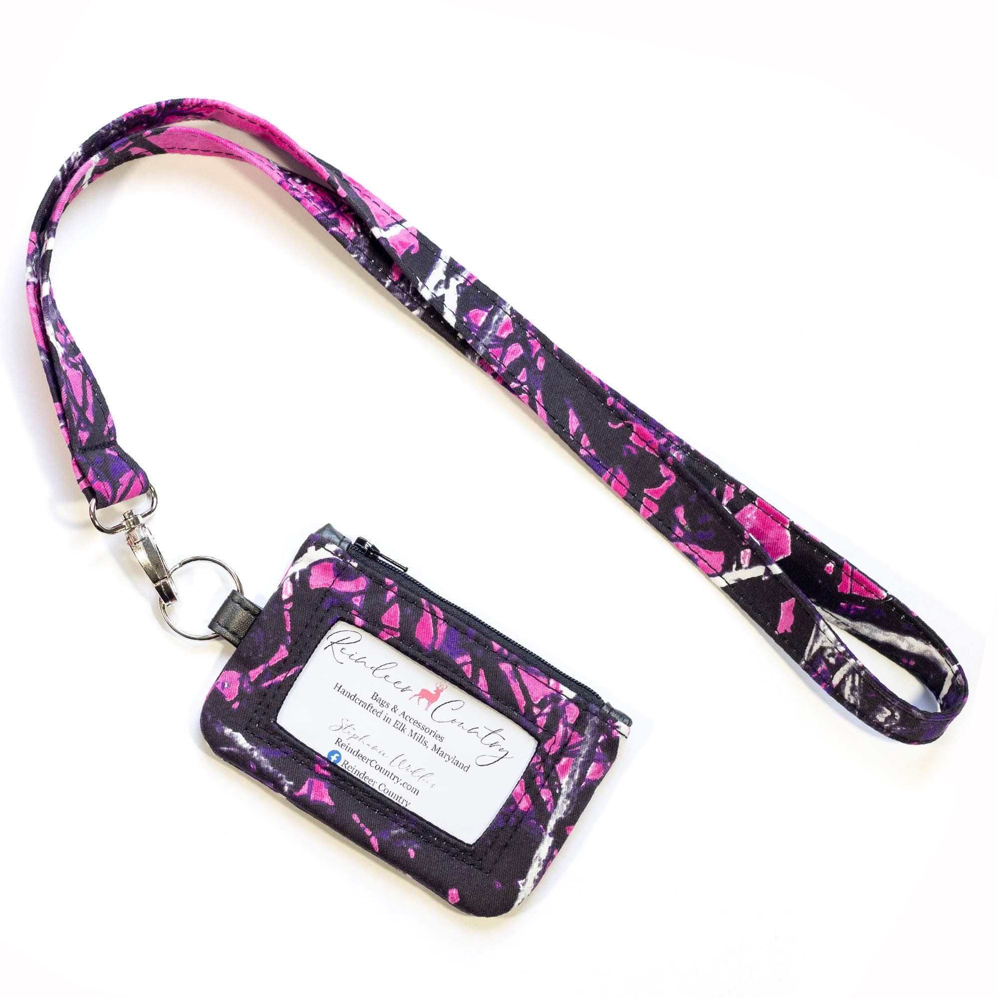 Muddy Girl Camo Fabric ID Wallet with Lanyard Set