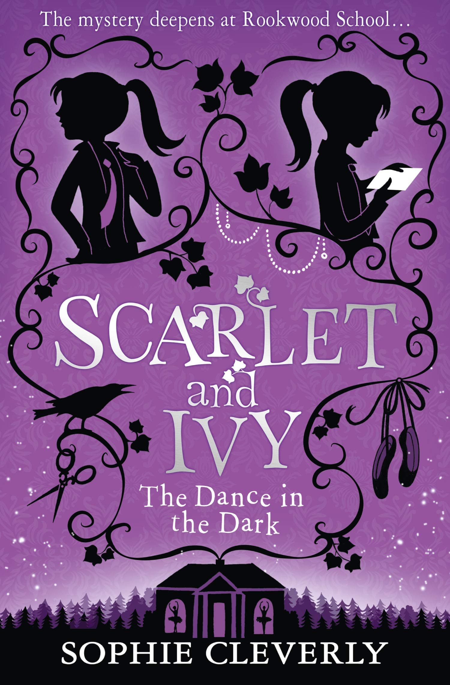 The Dance in the Dark: A Scarlet and Ivy Mystery: Book 3