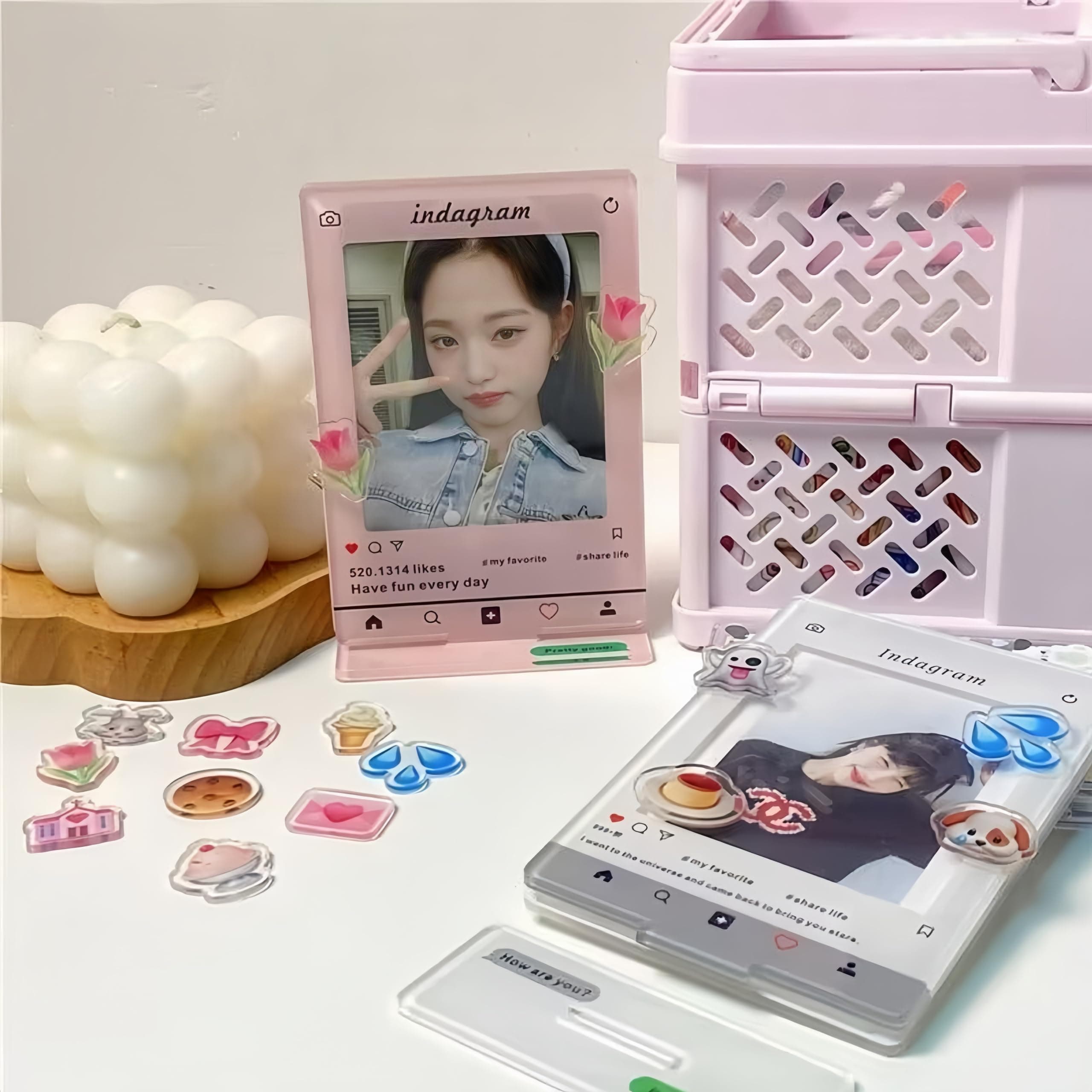 MAKABEE Photocard Holder Display Stand Frame (2 Pack+10 emoji accessories) Novelty Acrylic K-Pop Idol Photo Card Protective Holder Sleeve Case 3 Inch Desktop Accessories Stuff Supplies for Fans
