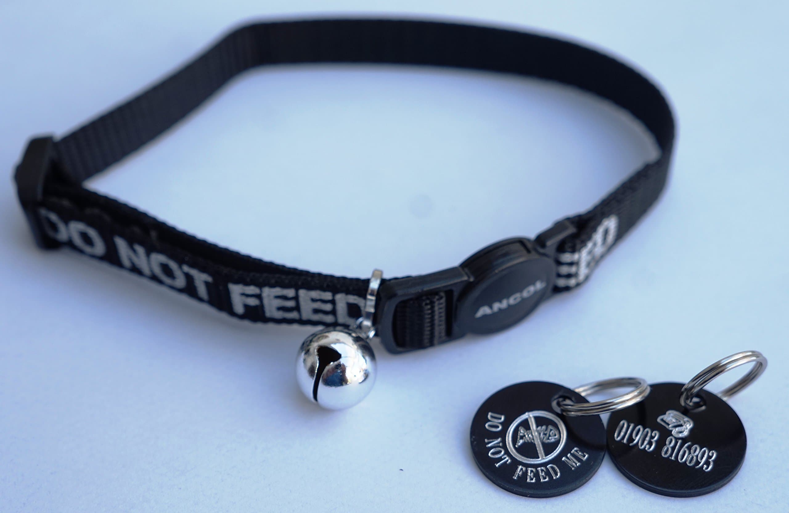 DO NOT FEED REFLECTIVE SAFETY CAT COLLAR BLACK & PERSONALISED TAG WITH FISH BONE MOTIF