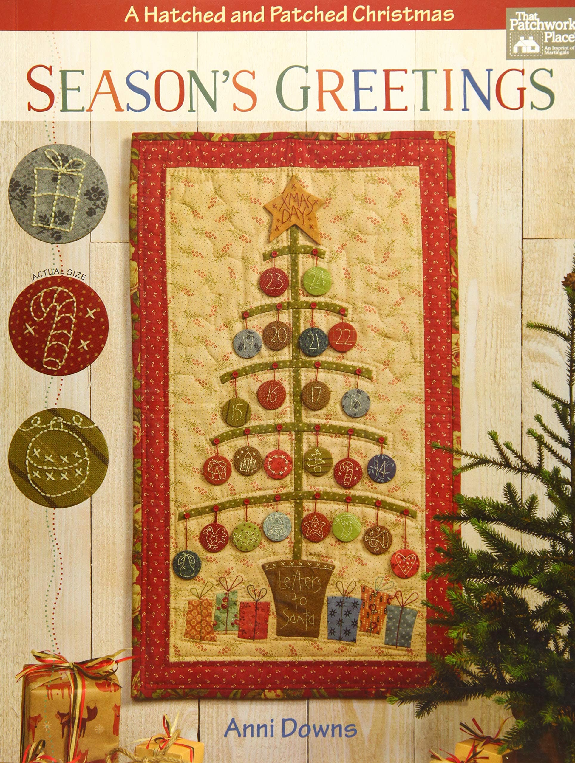 Season's Greetings: A Hatched and Patched Christmas Paperback – July 14, 2015