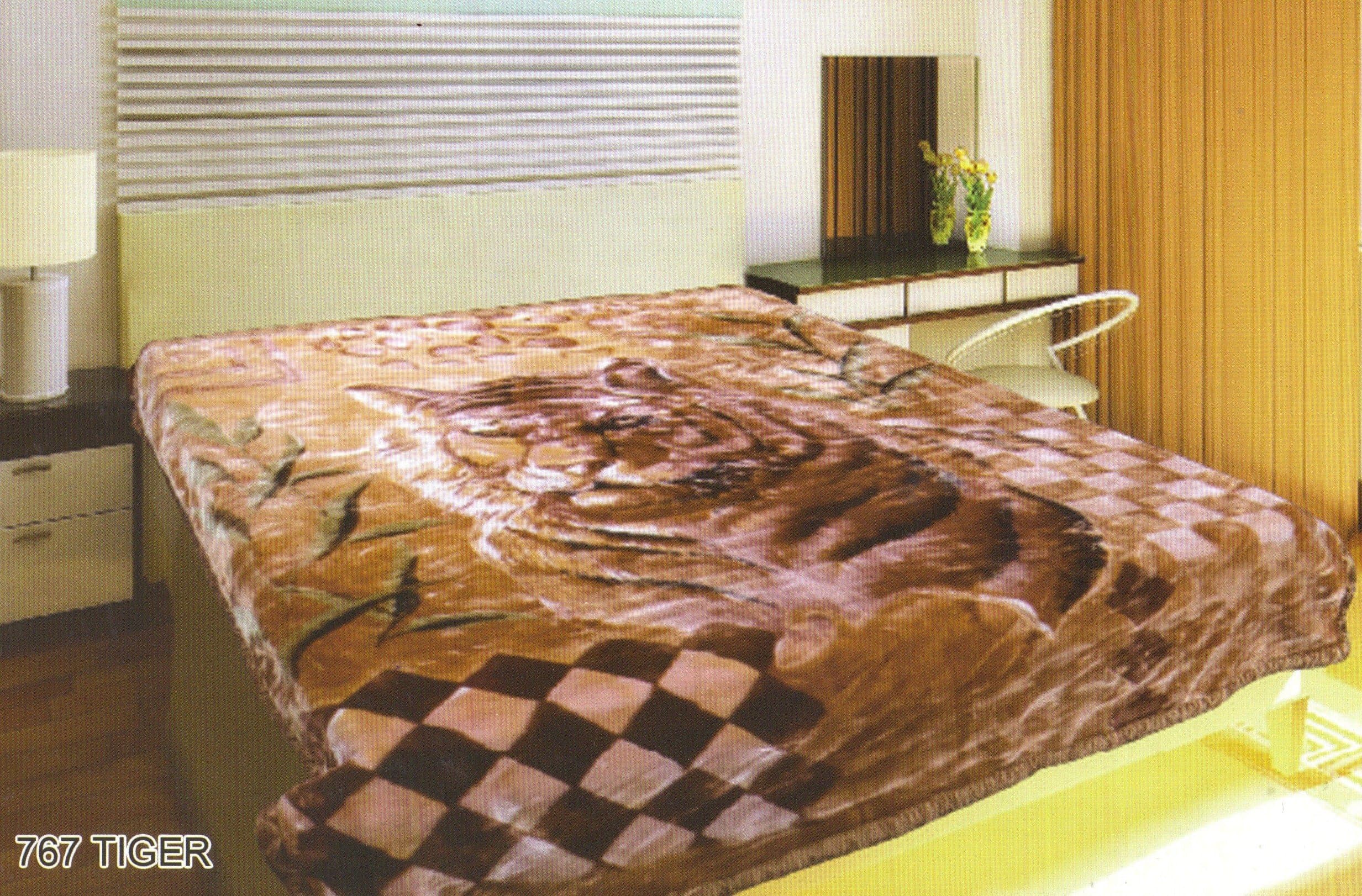 Royal Luxury Raschel Super Soft Super Heavy Double Ply / Reversible Mink Plush King Size Blanket , Tiger Brown ,5.2kg (13pounds)