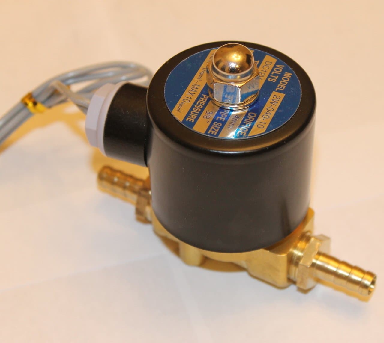 3/8 Solenoid Valve 12v DC Brass Electric Air Water Gas Diesel Normally Closed NPT w/ Brass Hose Barbs