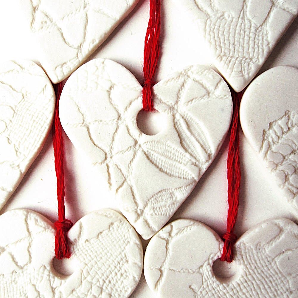 5 White Porcelain Christmas Decorations Heart Shaped Christmas Tree Ornaments, Handmade with Lace Textured Ceramic Clay and Red Threads