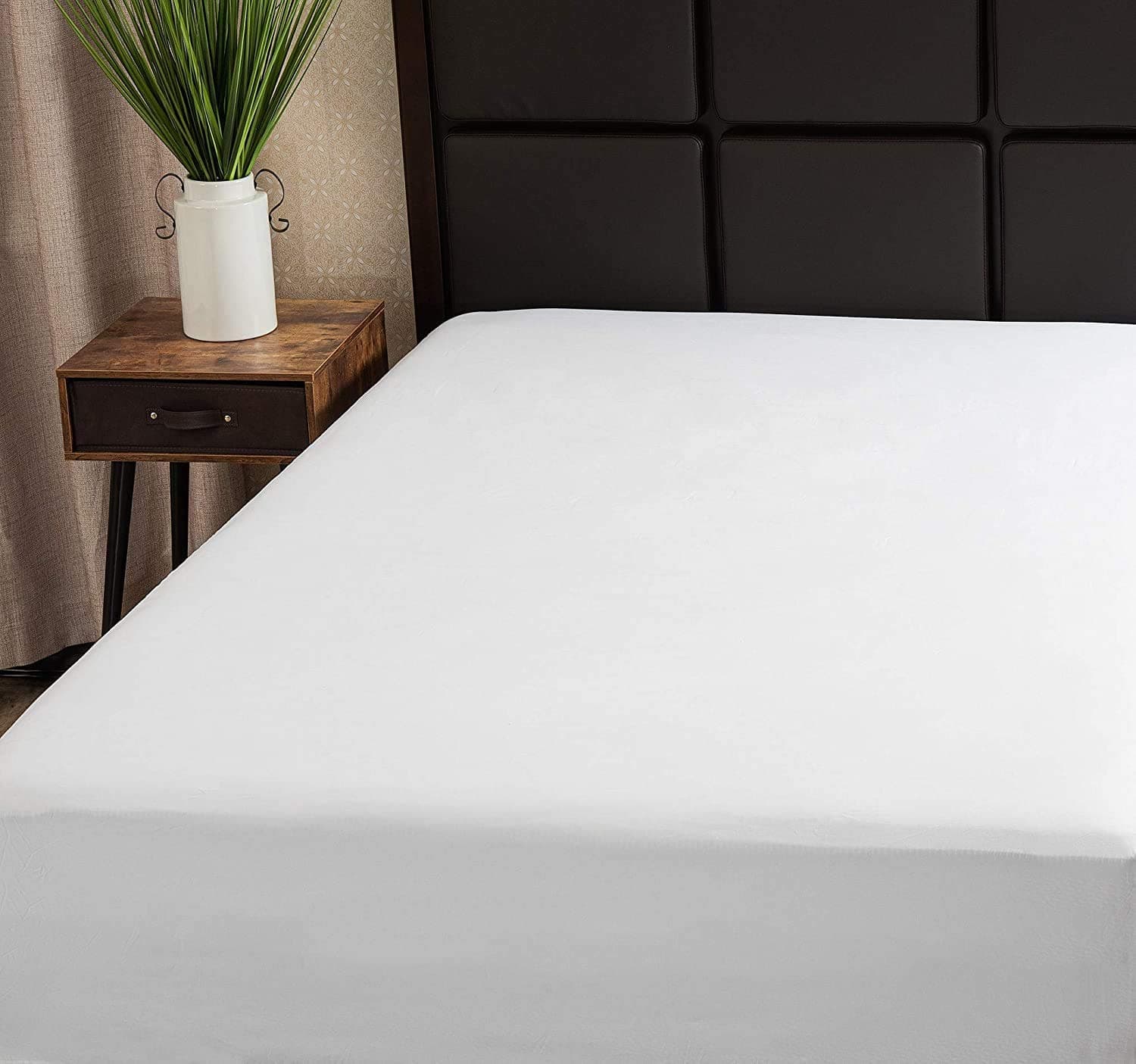 Superity Linen Full Fitted Sheet Made from Cotton. Moisture Wicking Cotton Bed Sheet for Breathable, Dry, and Comfortable Night's Sleep. 200 Thread Count. (White)