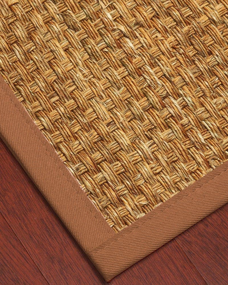 NaturalAreaRugs Mendoza Collection Mt. Grass Area Rug, Handmade in USA, Mountain Grass, Non-Slip Latex Backing, Durable, Stain Resistant, Eco-Friendly (4 Feet x 6 Feet) Khaki Border