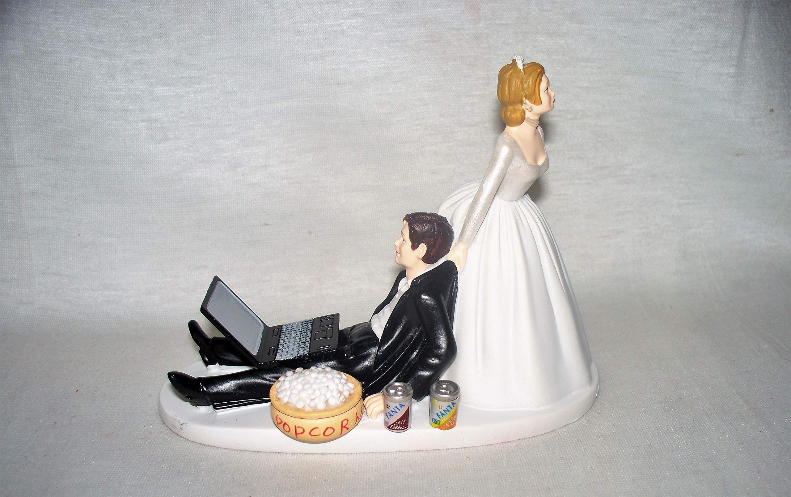 Wedding reception Computer Laptop Soda Cans popcorn nerd Geek Cake Topper