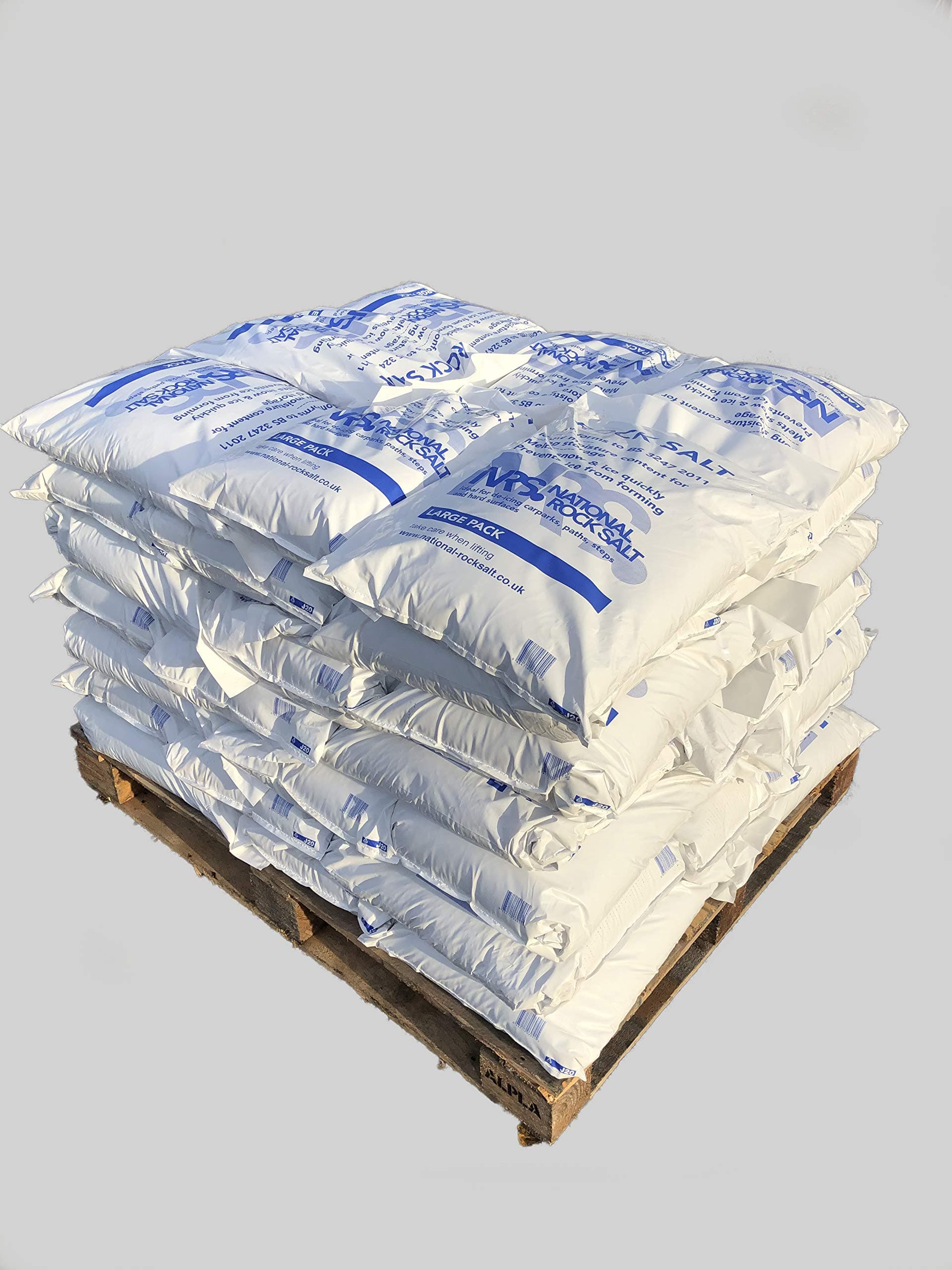 Deicing Winter Grit Gritting Ice Snow for Driveways Carparks 42 bags per pallet