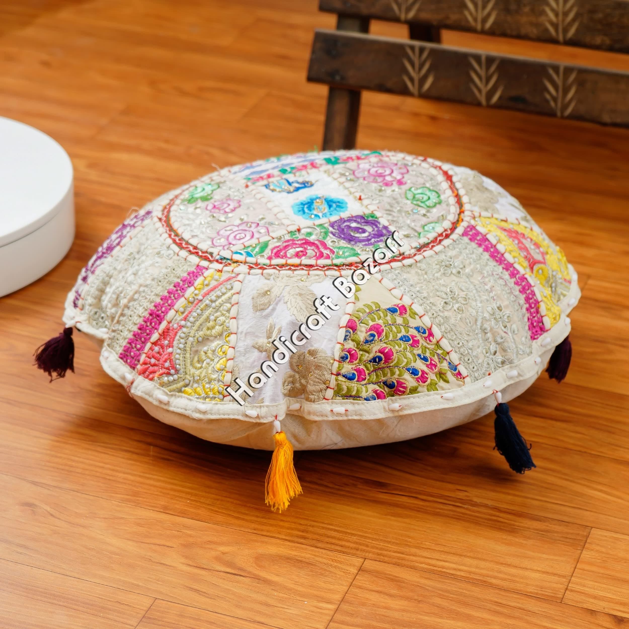 Handicraft Bazarr Embroidery Pillow Case 32x32 Inch Throw Round Handmade Cushion Case Vintage Living Room Sofa Decor Pillow Cover Traditional Patchwork Cushion Cover