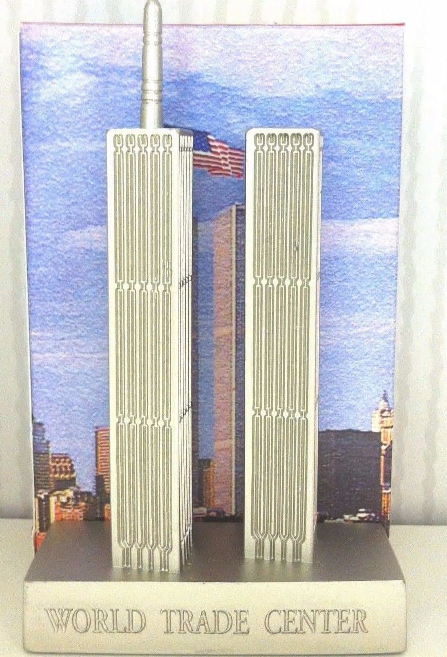 World Trade Center Statue Figurine, Twin Towers, New York City, Remember 9/11