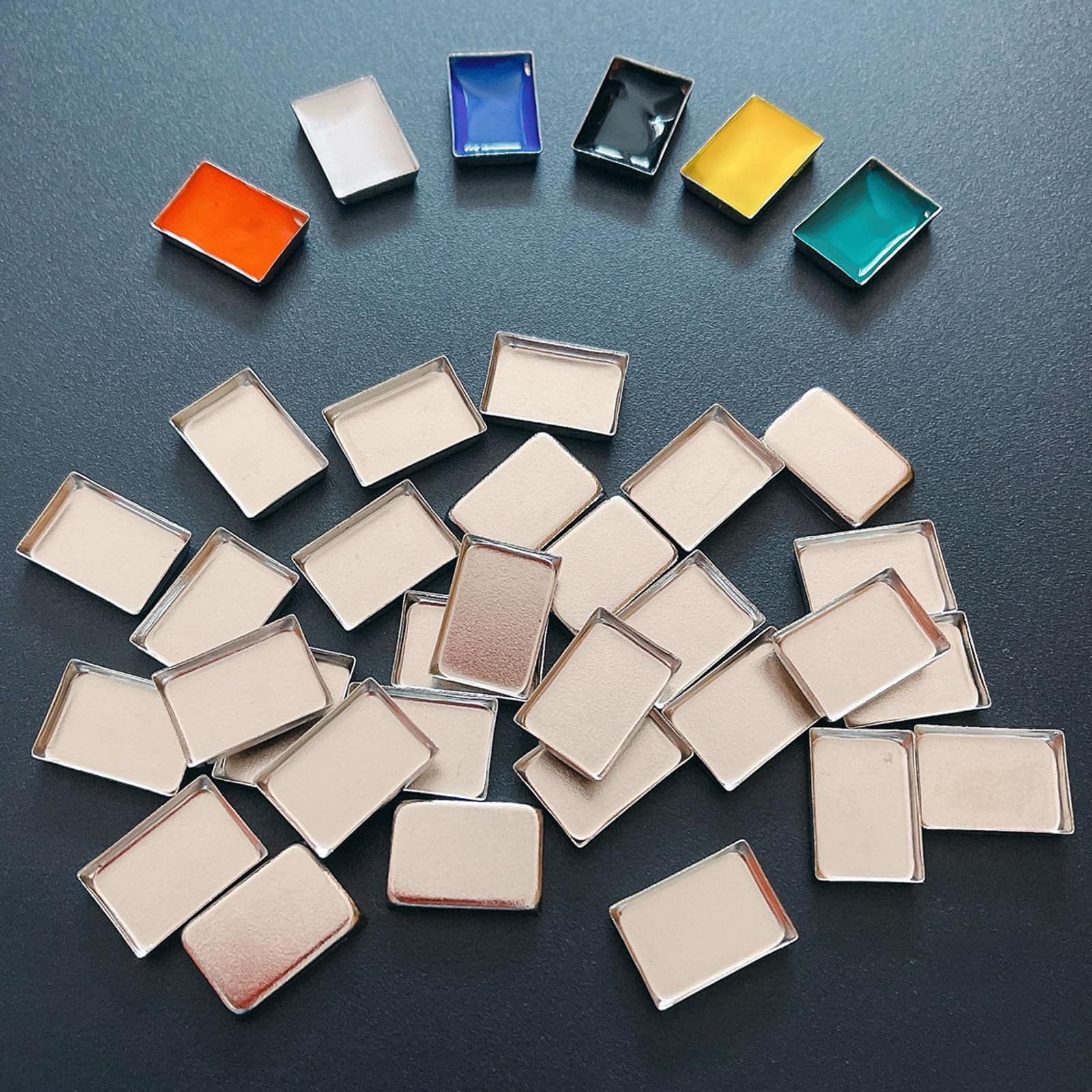 100PCS Tiny Empty Metal Pans 3/4" × 1/2" (0.6ml) – Shallow Rectangle Eyeshadow & Cosmetic Pans for Makeup, Watercolor, Lipstick, Blush, Foundation, DIY Magnetic Palette Refills