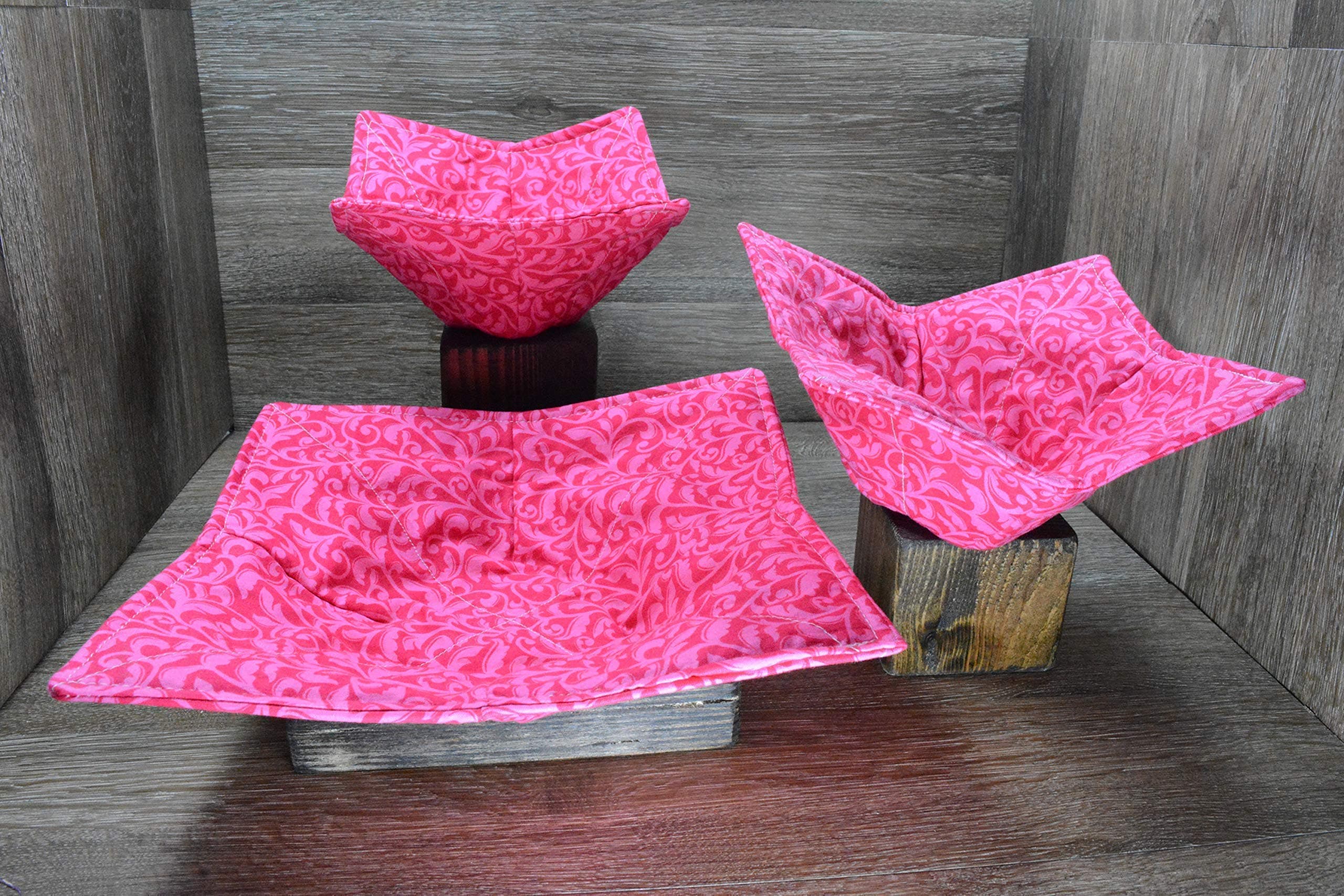 Microwave Dish Cozies, Set of 3, 1 Small Bowl Cozy, 1 Medium Bowl Cozy and 1 Dinner Plate Cozy, Pink Foliage