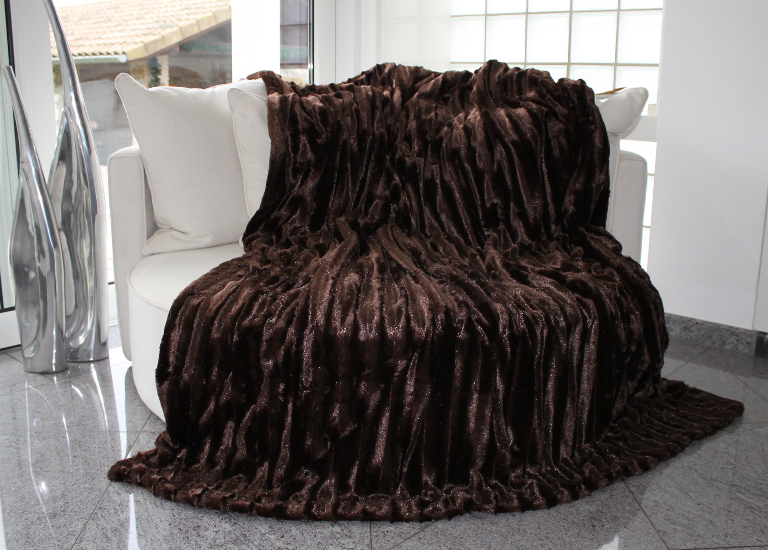 Brandsseller Double Sided Faux Fur Throw Blanket Oversized - 80" x 95" - Brown