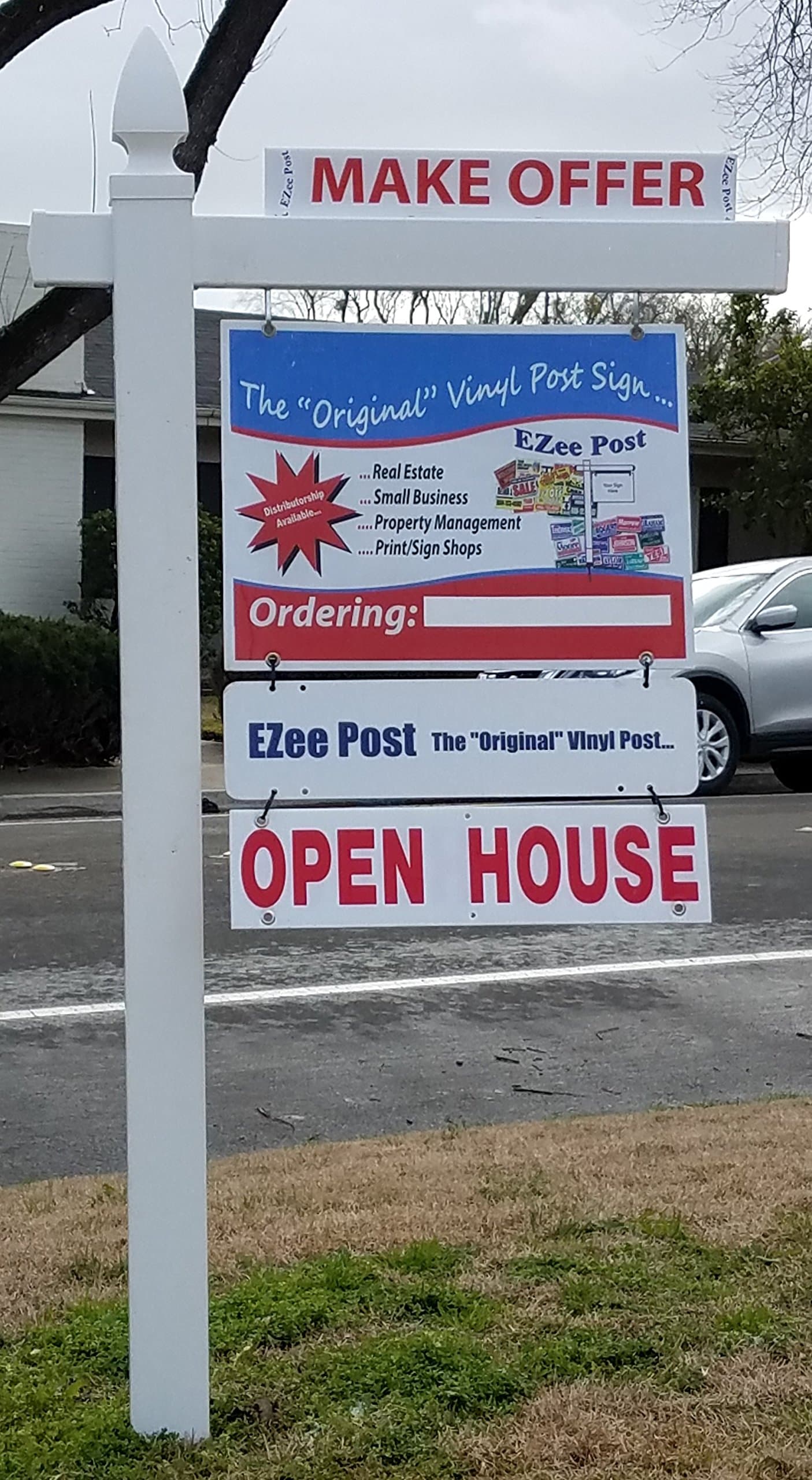 2-Piece Real Estate Sign Post| Includes SOLD- FOR SALE- COMING SOON Sign Riders| Color- White